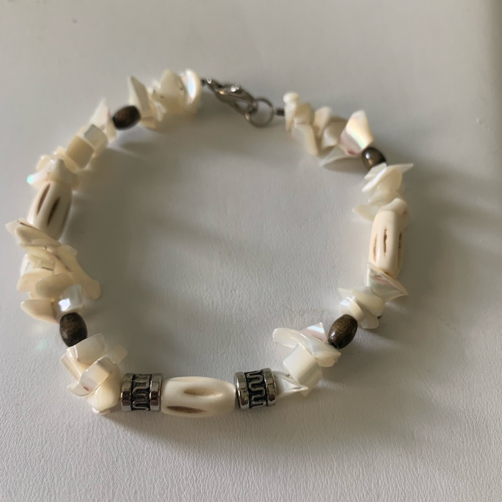 Shell Bracelet Beaded - image 2